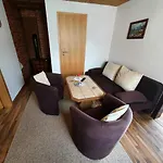 アパート Gundel Hohmann エルビンガーオーデ