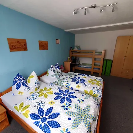 Gundel Hohmann * إلبينغيرود